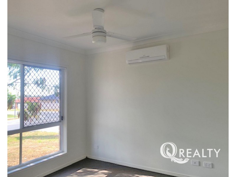 1/54 Stringybark Street, Regents Park QLD 4118