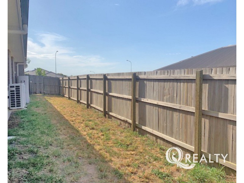 1/54 Stringybark Street, Regents Park QLD 4118