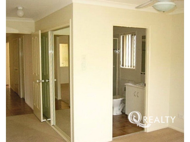 66 Manchester Street, Eight Mile Plains QLD 4113