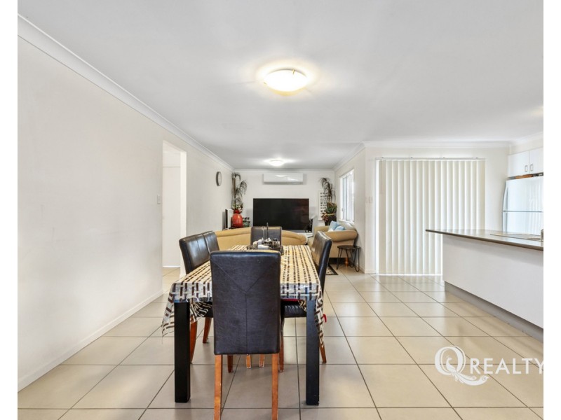 15 Newhaven Street, Marsden QLD 4132