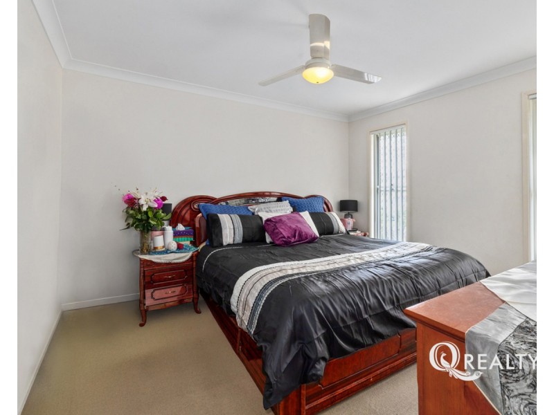 15 Newhaven Street, Marsden QLD 4132