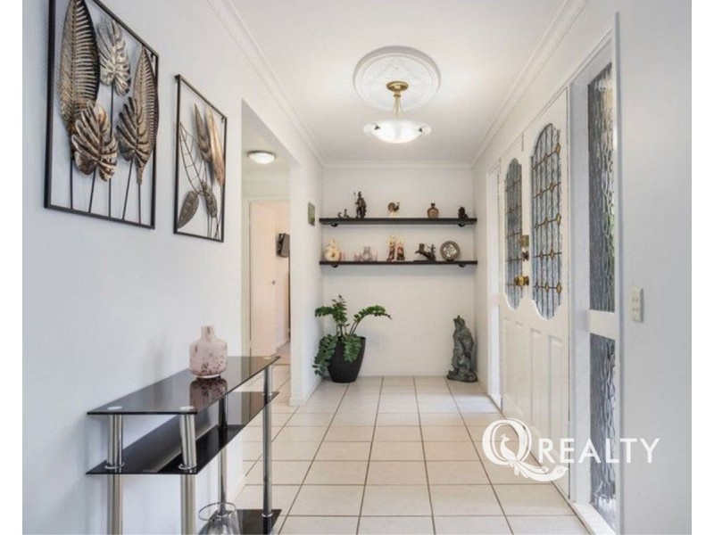 28 Ceratonia Street, Sunnybank Hills QLD 4109