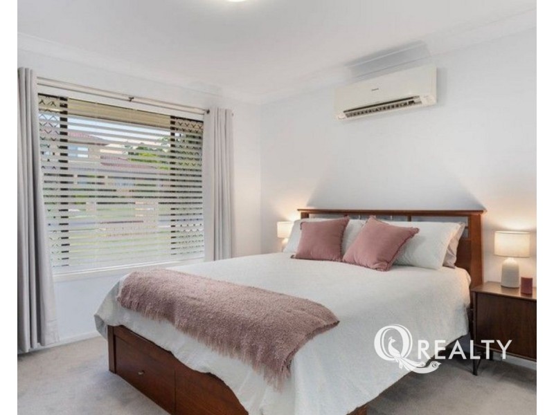 28 Ceratonia Street, Sunnybank Hills QLD 4109