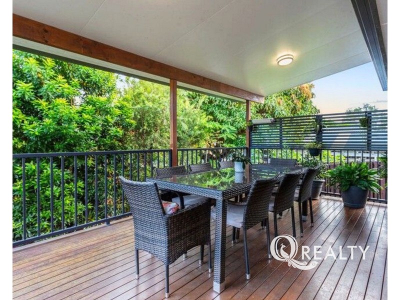 28 Ceratonia Street, Sunnybank Hills QLD 4109