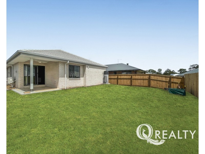 33 Doran Circuit, Park Ridge QLD 4125