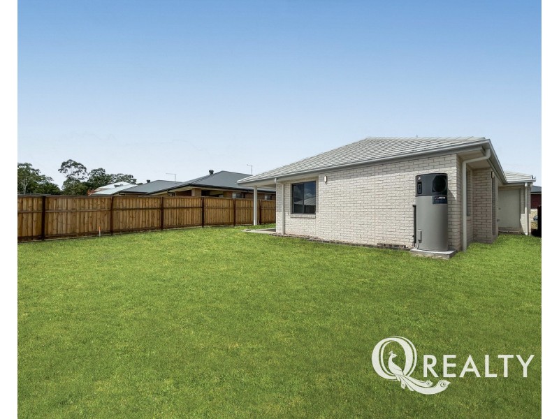 33 Doran Circuit, Park Ridge QLD 4125