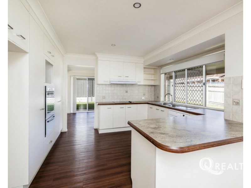 17 Weranga Place, Parkinson QLD 4115