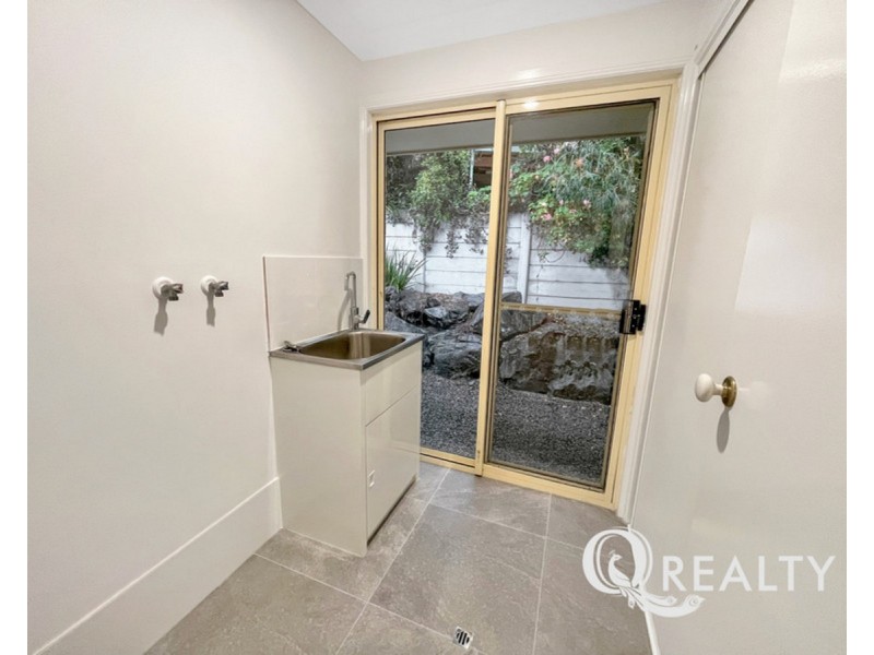 7 Burwana Place, Wellington Point QLD 4160