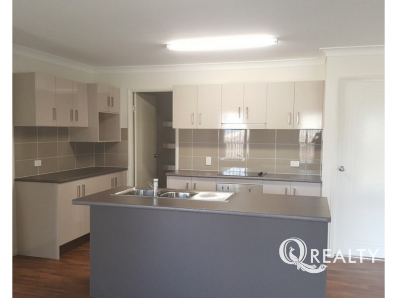 1 Quiet Court, Springfield Lakes QLD 4300