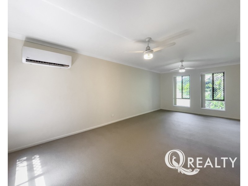 76 High Street, Blackstone QLD 4304