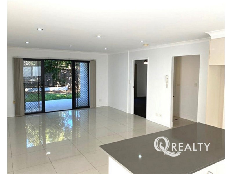 2/101 Chaucer Street, Moorooka QLD 4105
