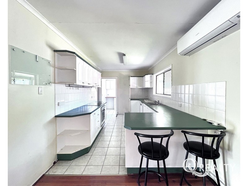 48 Rholanda Crescent, Springwood QLD 4127