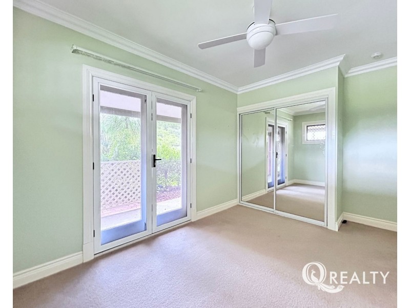 48 Rholanda Crescent, Springwood QLD 4127
