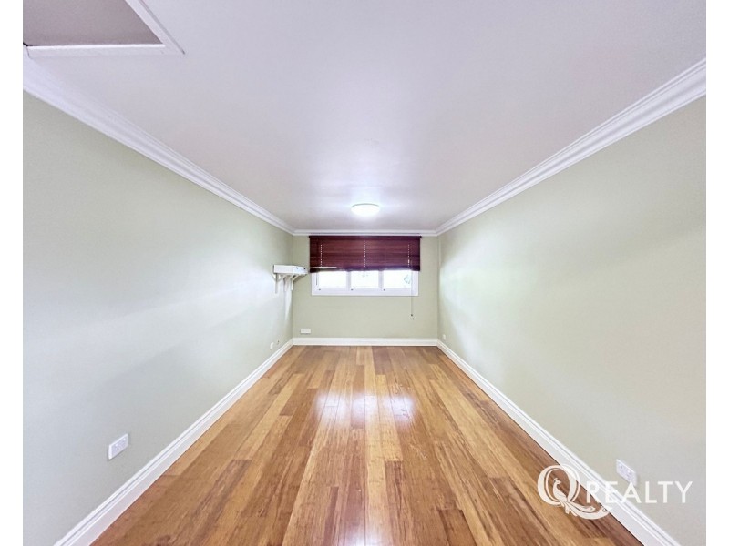 48 Rholanda Crescent, Springwood QLD 4127