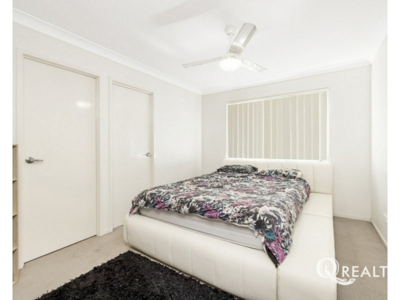 17 Finley Street, Gleneagle QLD 4285