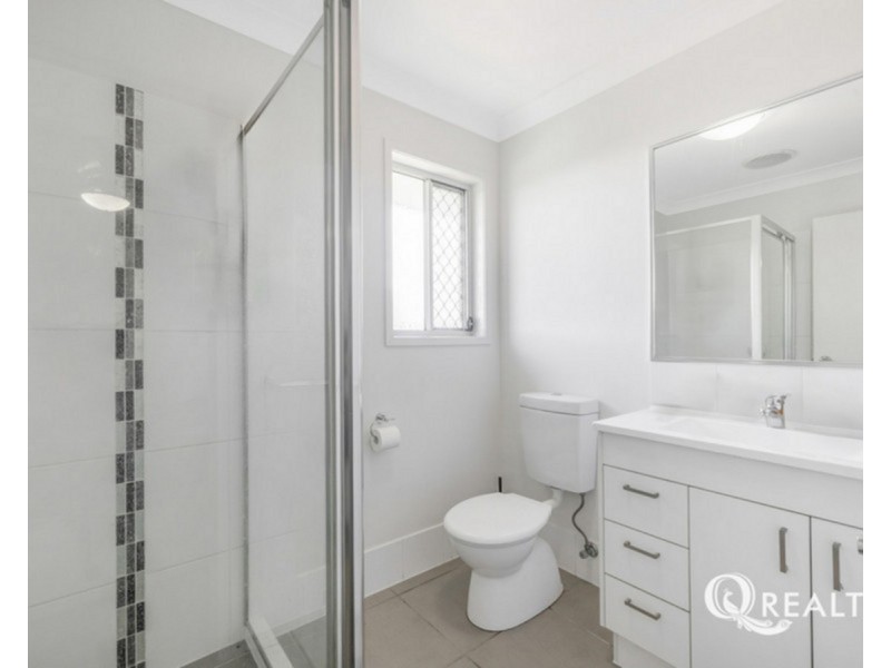 17 Finley Street, Gleneagle QLD 4285