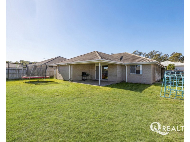 17 Finley Street, Gleneagle QLD 4285