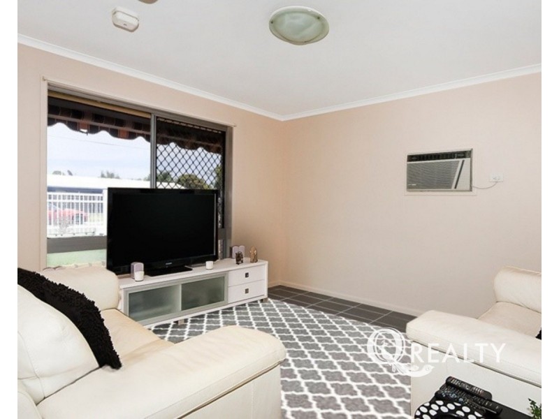 13 Pavon Street, Regents Park QLD 4118