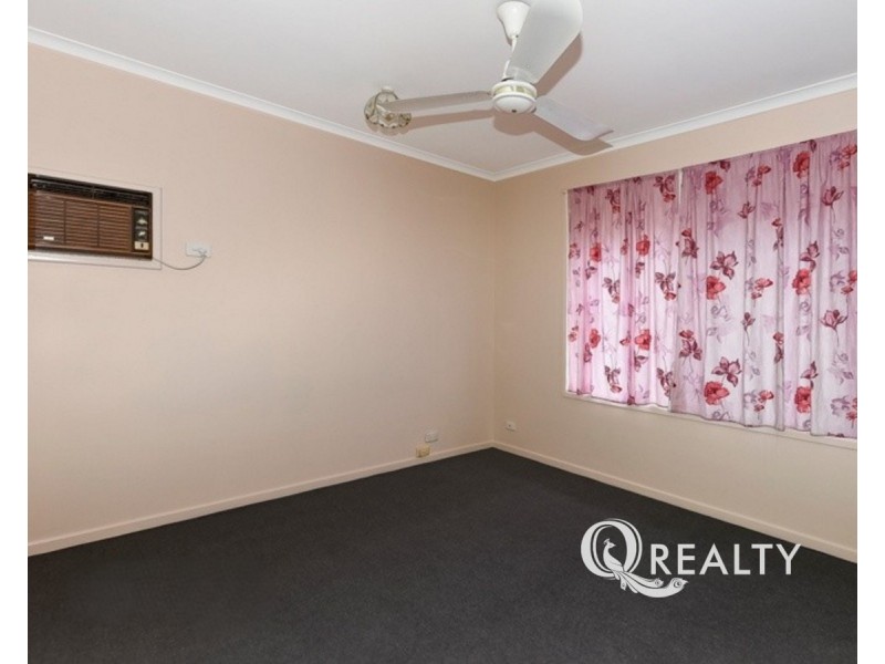 13 Pavon Street, Regents Park QLD 4118