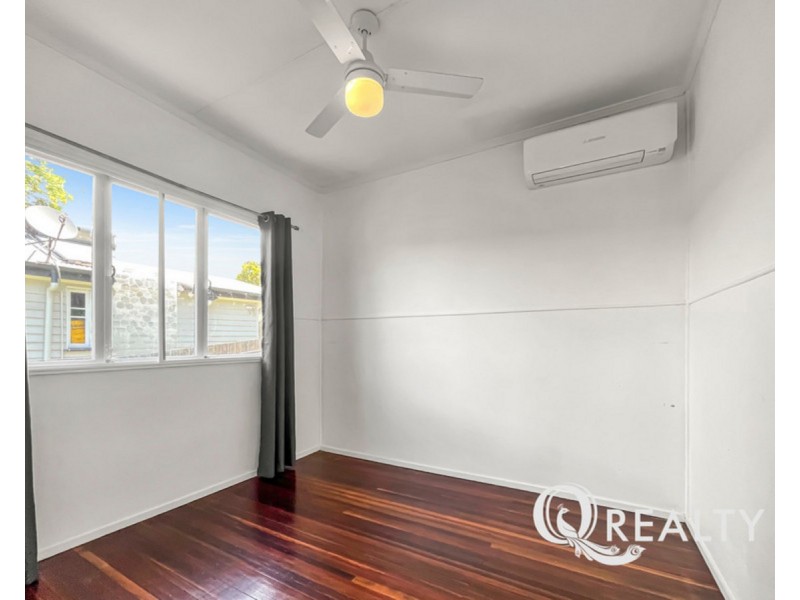 97 Whitehill Road, Eastern Heights QLD 4305