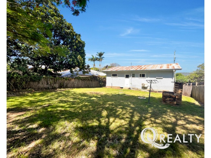 97 Whitehill Road, Eastern Heights QLD 4305