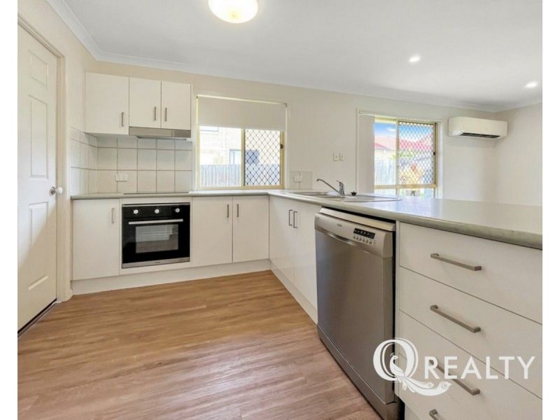 19 Khoo Place, Calamvale QLD 4116