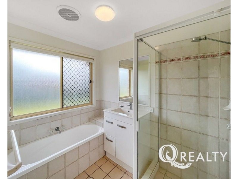 19 Khoo Place, Calamvale QLD 4116