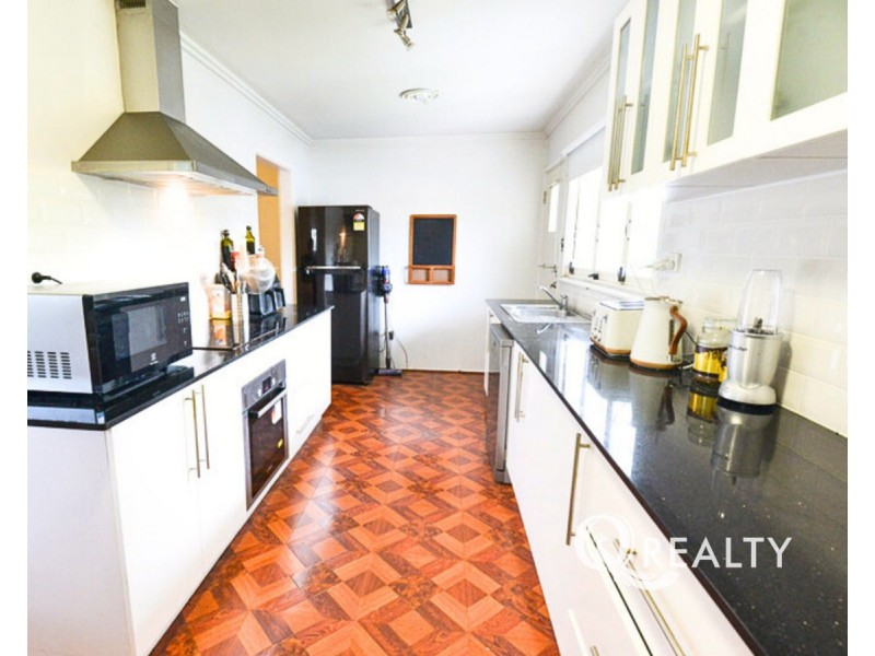 31 Goldfinch Street, Inala QLD 4077