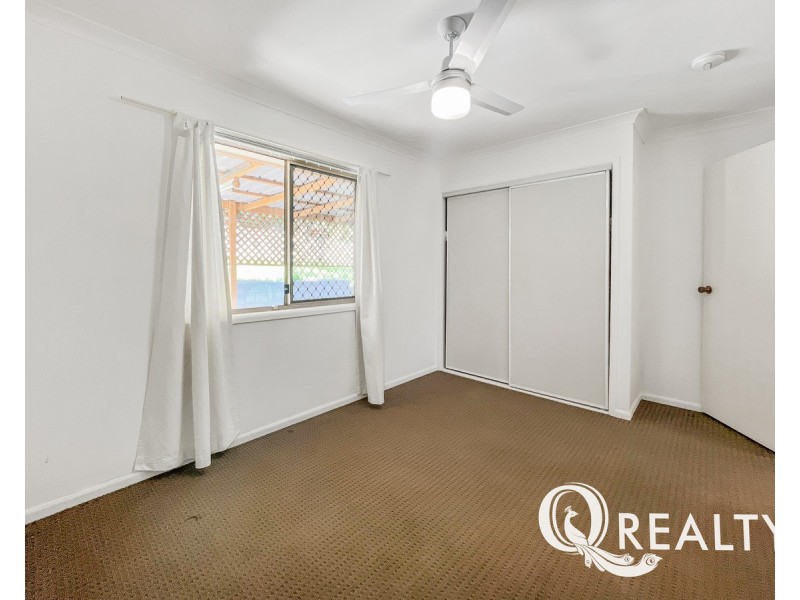240 Henty Drive, Redbank Plains QLD 4301