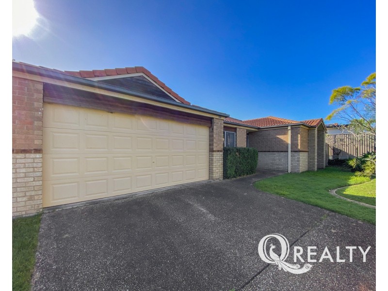 .8 Janarde Place, Parkinson QLD 4115