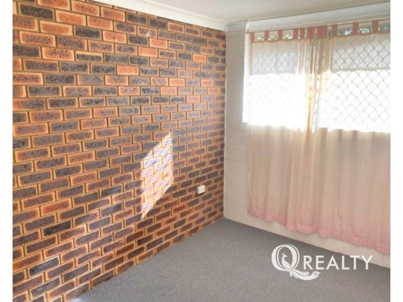 2/42 Defiance Road, Logan Central QLD 4114