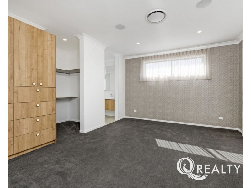 5 Coral Street, Pimpama QLD 4209