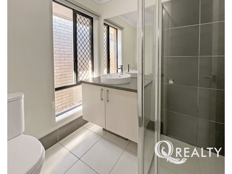 86 Brookbent Road, Pallara QLD 4110