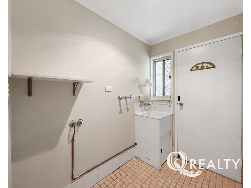 7 Rinto Drive, Eagleby QLD 4207