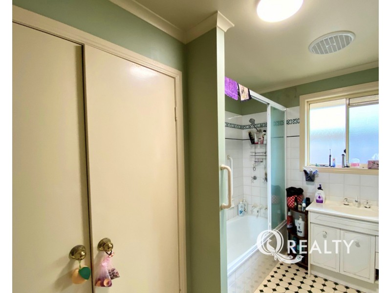 30 Invermore Street, Mount Gravatt East QLD 4122