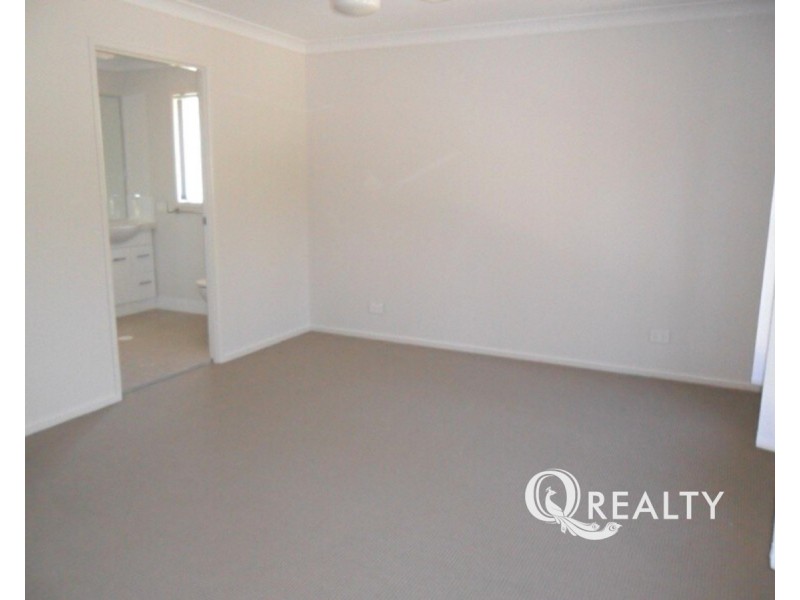 43 Conway Street, Riverview QLD 4303