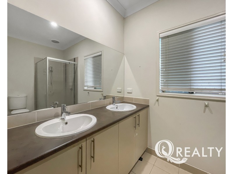 7 Devereaux Road, Boronia Heights QLD 4124