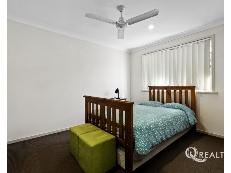 61 Oxford Street, North Booval QLD 4304