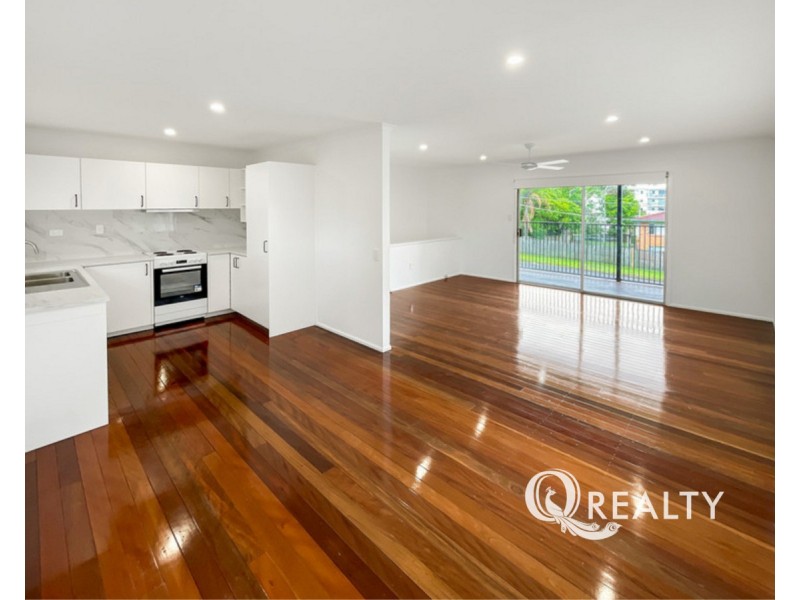 2 Thornhill Street, Springwood QLD 4127