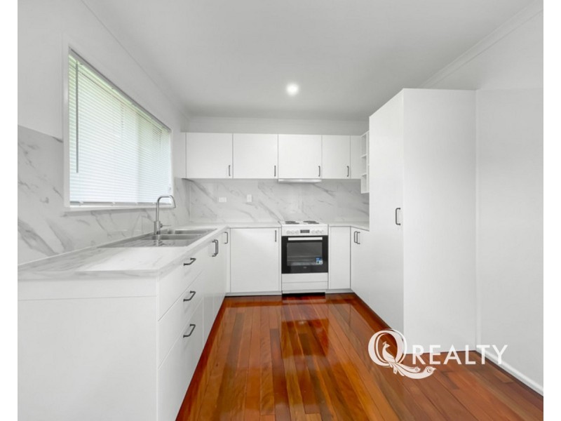 2 Thornhill Street, Springwood QLD 4127