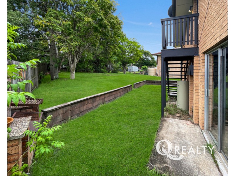 2 Thornhill Street, Springwood QLD 4127