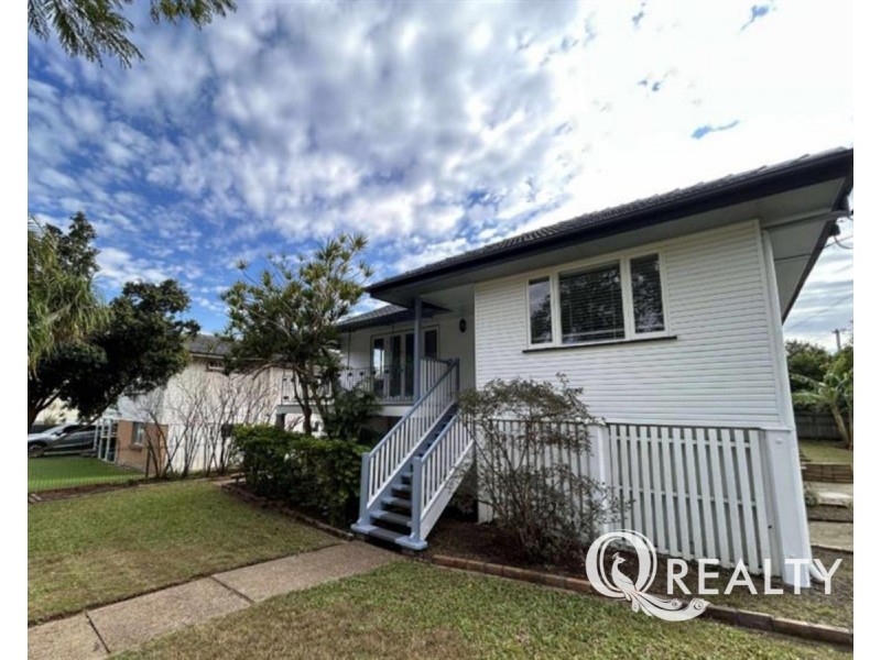 42 Currey Avenue, Moorooka QLD 4105