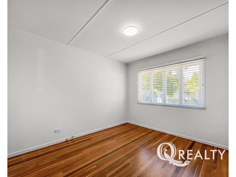 42 Currey Avenue, Moorooka QLD 4105
