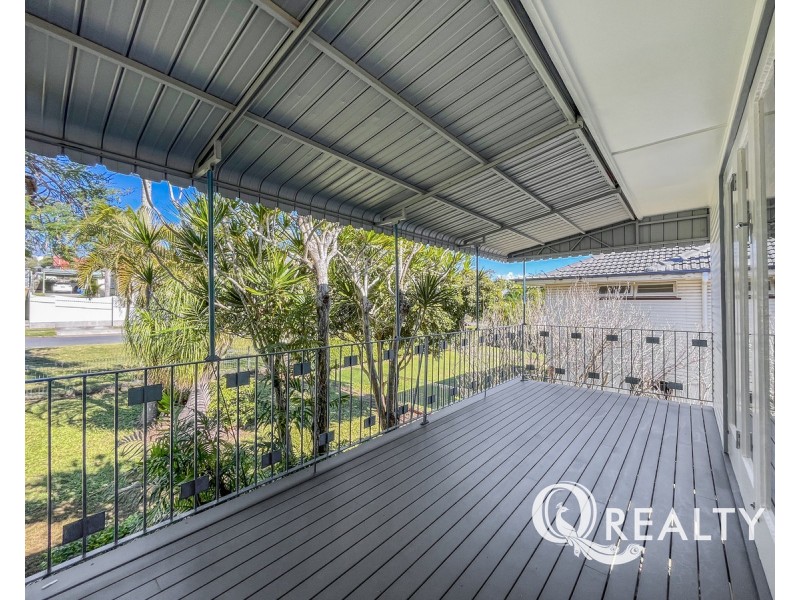 42 Currey Avenue, Moorooka QLD 4105