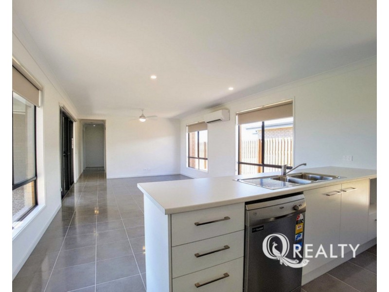 28 Cotton Crescent, Redbank Plains QLD 4301