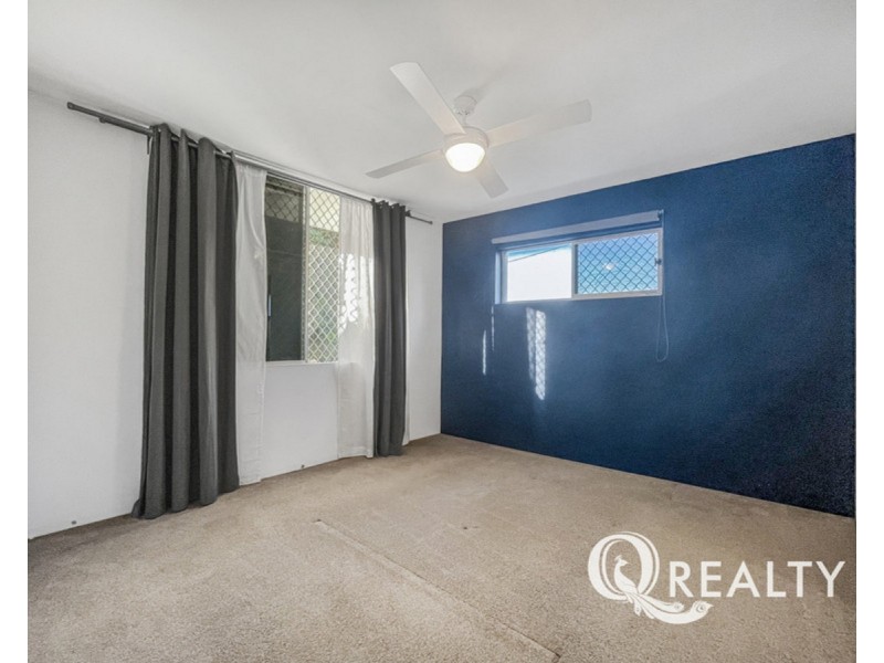 1/15 Barter Avenue, Holland Park West QLD 4121
