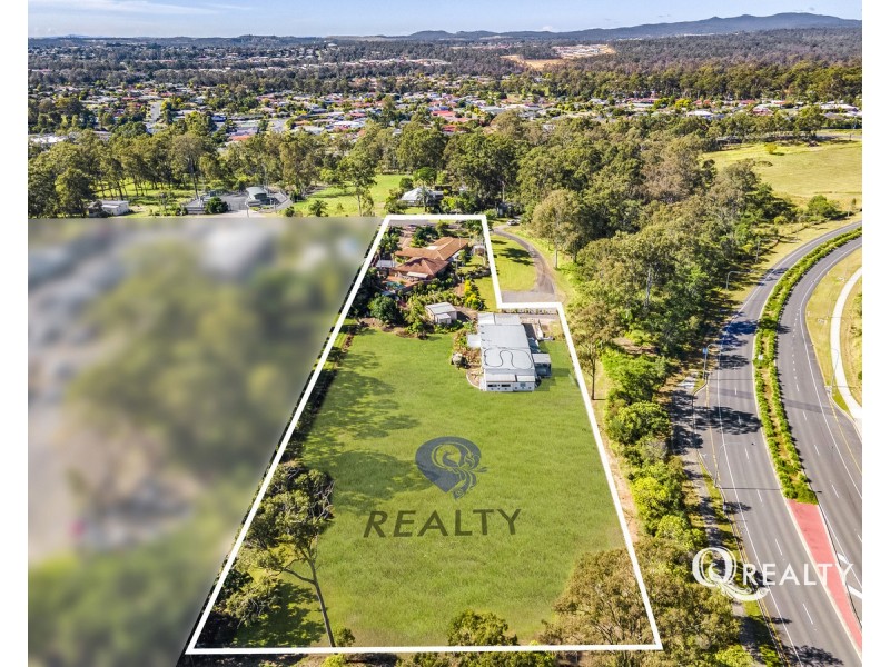 35 Leonard Street, Yamanto QLD 4305