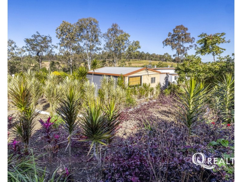 35 Leonard Street, Yamanto QLD 4305