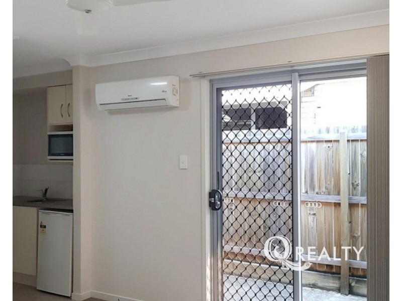 2/4 Burchill Street, Loganlea QLD 4131