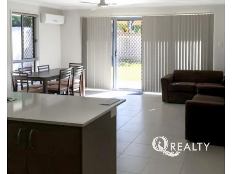 2/4 Burchill Street, Loganlea QLD 4131